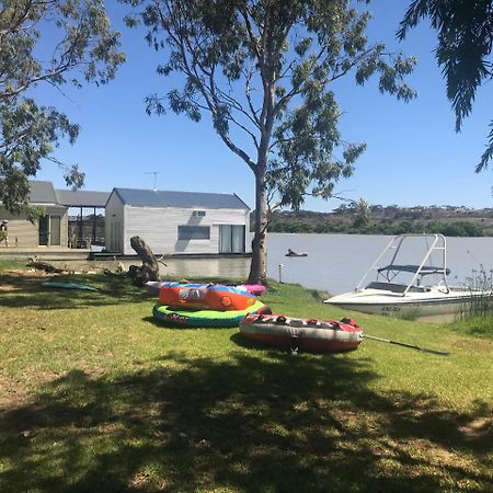 Murray Bridge Riverview Cabin Apartment Exterior photo